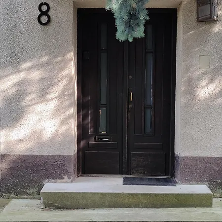 Apartman With Kitchenette